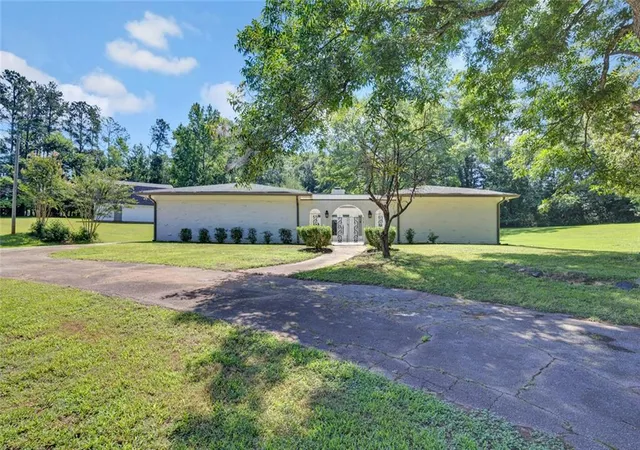 Photo 1 of Sale Pending at 18 Valley Trl, Covington, GA 30014 | MLS# 7807373 | Listing updated on 2026-09-24