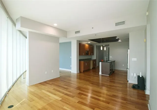 Photo 3 of Condo for sale at 4561 Olde Perimeter Wy S #1002, Dunwoody, GA 30346 | MLS# 7826167 | Listing updated on 2026-08-25