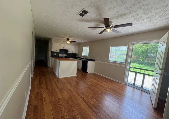 Photo 3 of Single family home for sale at 2892 Haddon Dr, Rex, GA 30273 | MLS# 7827302 | Listing updated on 2026-08-27