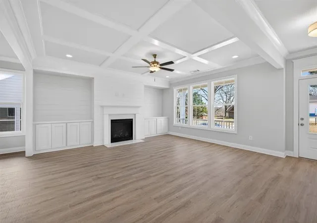 Photo 4 of Single family home for sale at 5554 Spring St, Flowery Branch, GA 30542 | MLS# 7826972 | Listing updated on 2026-10-09