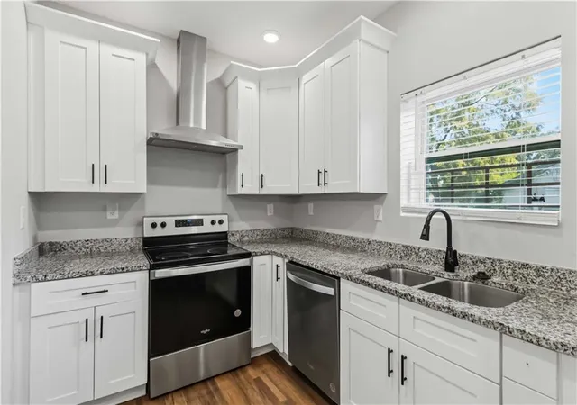 Photo 3 of Single family home for sale at 366 Sawtell Ave Se, Atlanta, GA 30315 | MLS# 7821242 | Listing updated on 2026-09-10