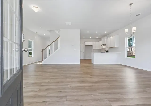 Photo 3 of Single family home for sale at 5222 Tr View Dr, Flowery Branch, GA 30542 | MLS# 7751499 | Listing updated on 2026-08-28
