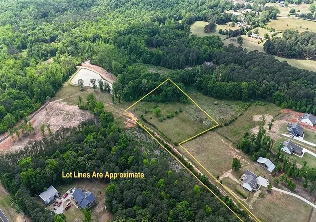 Photo 2 of Sale Pending at 708 Youth Jersey Rd, Monroe, GA 30655 | MLS# 7766867 | Listing updated on 2026-08-26