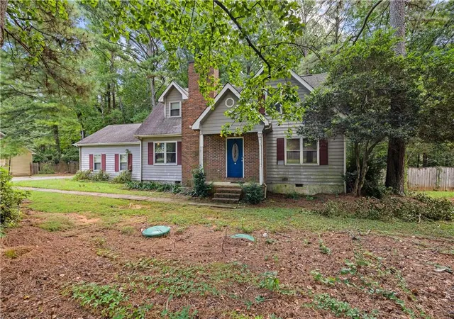 Photo 2 of Single family home for sale at 9330 Hidden Hollow Trl, Jonesboro, GA 30236 | MLS# 7826916 | Listing updated on 2026-08-26