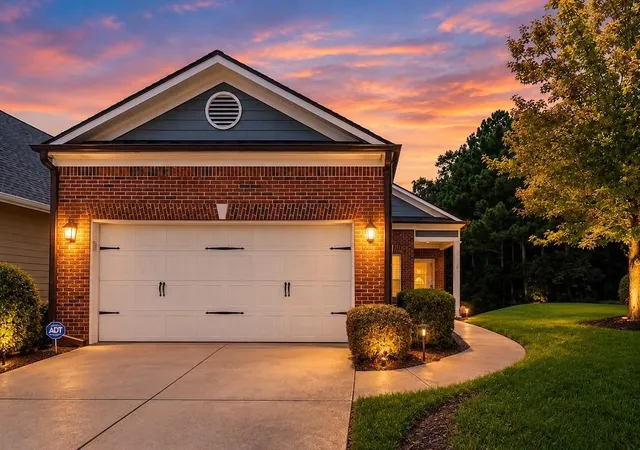 Photo 1 of Sale Pending at 173 Heritage Pointe, Woodstock, GA 30189 | MLS# 7823491 | Listing updated on 2026-09-28