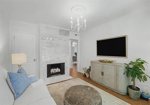 Photo 2 of Condo for sale at 5400 Roswell Rd #P1, Sandy Springs, GA 30342 | MLS# 7822843 | Listing updated on 2026-09-09