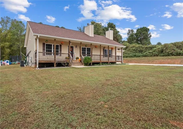 Photo 4 of Single family home for sale at 1003 Milligan Creek Rd, Roopville, GA 30170 | MLS# 7828063 | Listing updated on 2026-08-28