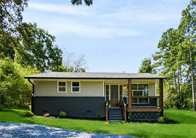 1st image of 232 Tuck St, Cedartown, GA 30125 | MLS# 7827066