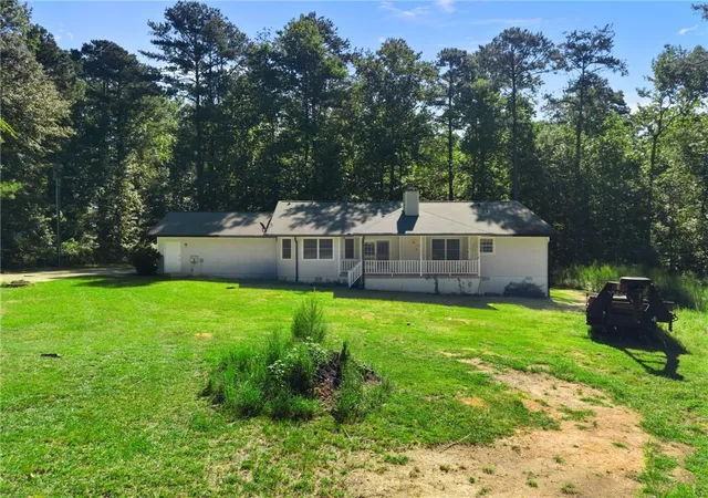 Photo 2 of Single family home for sale at 735 Chambers Rd, Mcdonough, GA 30253 | MLS# 7827293 | Listing updated on 2026-08-26