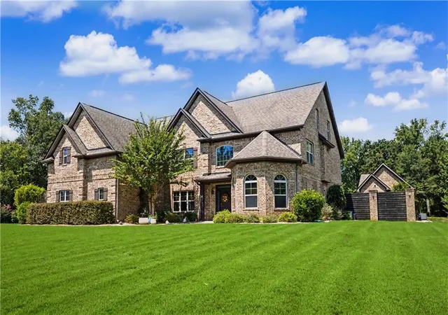 Photo 1 of Single family home for sale at 120 Broad Meadows Ln, Fayetteville, GA 30215 | MLS# 7827871 | Listing updated on 2026-08-27