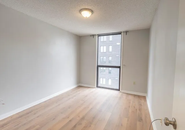 Photo 4 of Condo for sale at 1280 W Peachtree St Nw #2602, Atlanta, GA 30309 | MLS# 7827950 | Listing updated on 2026-08-29