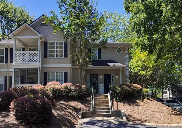 1st image of 904 Peachtree Forest Ter, Peachtree Corners, GA 30092 | MLS# 7827705