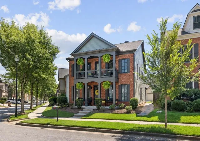 Photo 2 of Single family home for sale at 1516 Baxley Pine Tr, Suwanee, GA 30024 | MLS# 7826919 | Listing updated on 2026-09-20