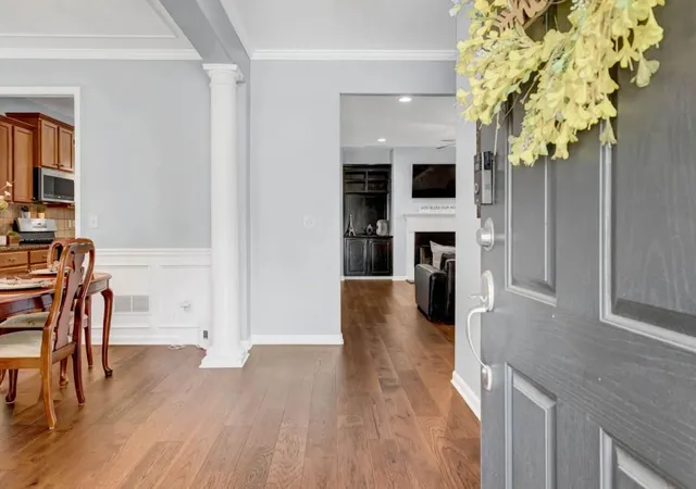 Photo 3 of Single family home for sale at 1516 Baxley Pine Tr, Suwanee, GA 30024 | MLS# 7826919 | Listing updated on 2026-09-20