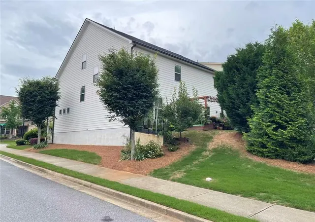 Photo 3 of Single family home for sale at 4502 Thach Ave, Sugar Hill, GA 30518 | MLS# 7784231 | Listing updated on 2026-10-04