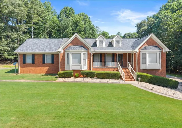 Photo 1 of Sale Pending at 4120 Nicholas Dr, Cumming, GA 30040 | MLS# 7827909 | Listing updated on 2026-09-07