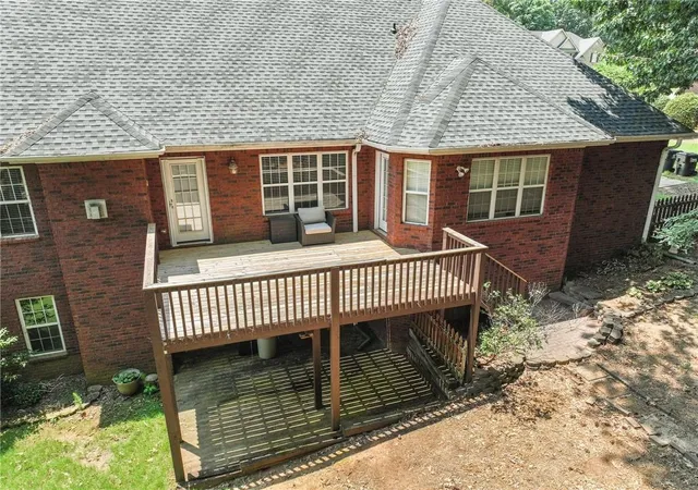 Photo 3 of Single family home for sale at 925 Champions Wy, Mcdonough, GA 30252 | MLS# 7826849 | Listing updated on 2026-09-13