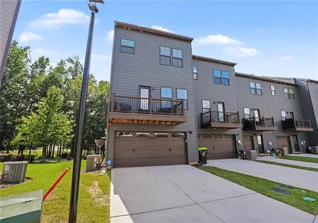 Photo 34 of Townhouse for sale at 165 Climbing Ivy Cir, Fayetteville, GA 30214 | MLS# 7828327 | Listing updated on 2026-08-28