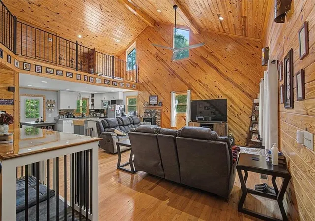 2nd image of 335 Dunn Rd, Silver Creek, GA 30173 | MLS# 7828187