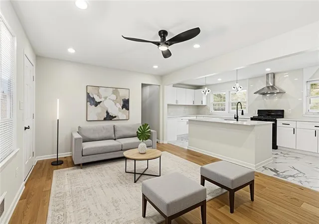 Photo 3 of Single family home for sale at 2908 Browns Mill Rd, Atlanta, GA 30354 | MLS# 7827027 | Listing updated on 2026-08-26