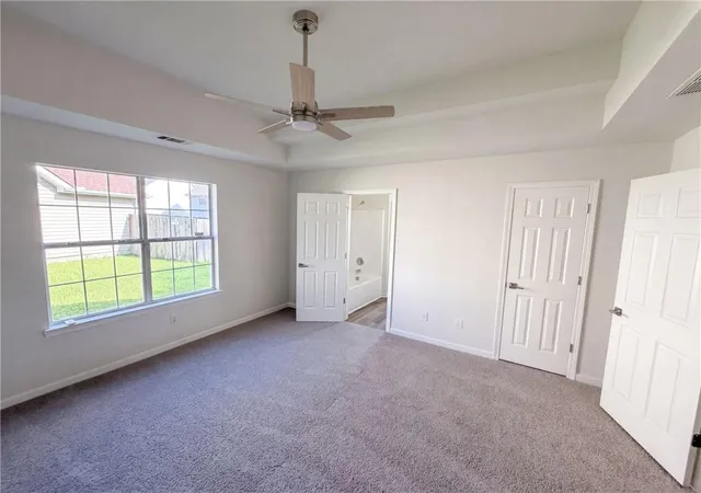 Photo 3 of Single family home for sale at 1088 Meadow Glen Cir, Fairburn, GA 30213 | MLS# 7827727 | Listing updated on 2026-09-08