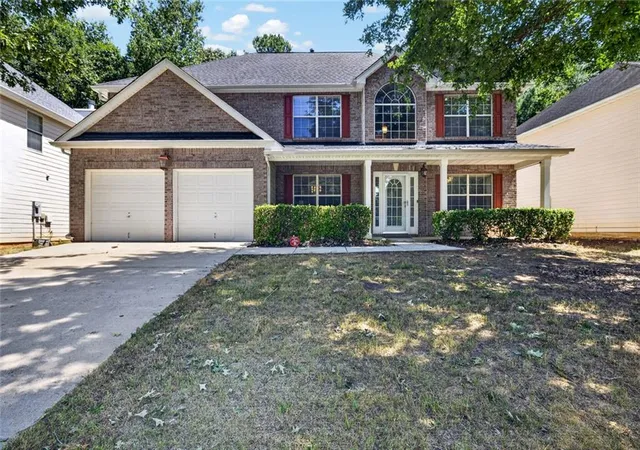 Single family home for sale at 2900 Chilhowee Dr Sw, Atlanta, GA 30331 | MLS# 7827316