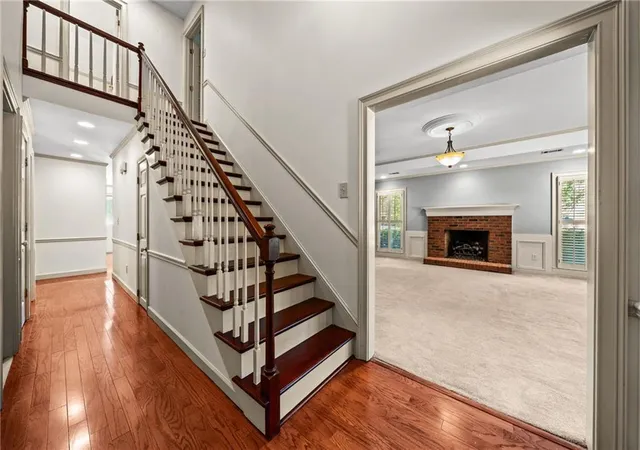 3rd image of 130 Brickleberry Dr, Roswell, GA 30075 | MLS# 7826871
