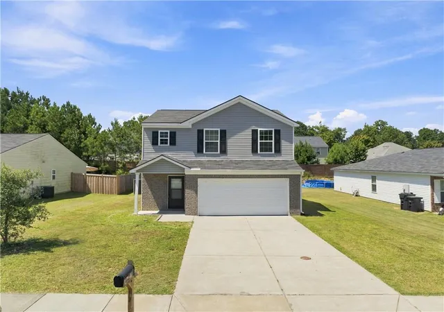 Photo 2 of Sale Pending at 17 Southfork Dr Sw, Rome, GA 30165 | MLS# 7826139 | Listing updated on 2026-09-12