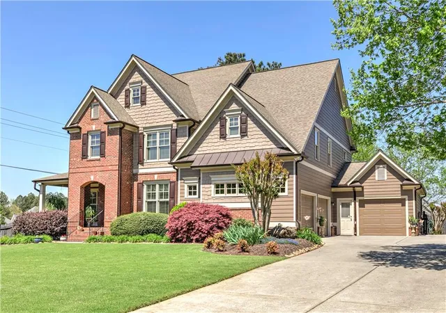 3rd image of 15 Brisbane Dr, Acworth, GA 30101 | MLS# 7822425