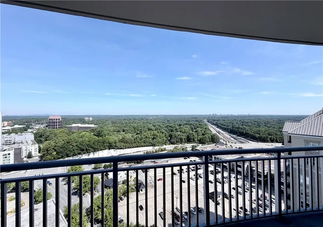 Photo 20 of Condo for sale at 3338 Peachtree Rd Ne #2502, Atlanta, GA 30326 | MLS# 7823080 | Listing updated on 2026-08-27