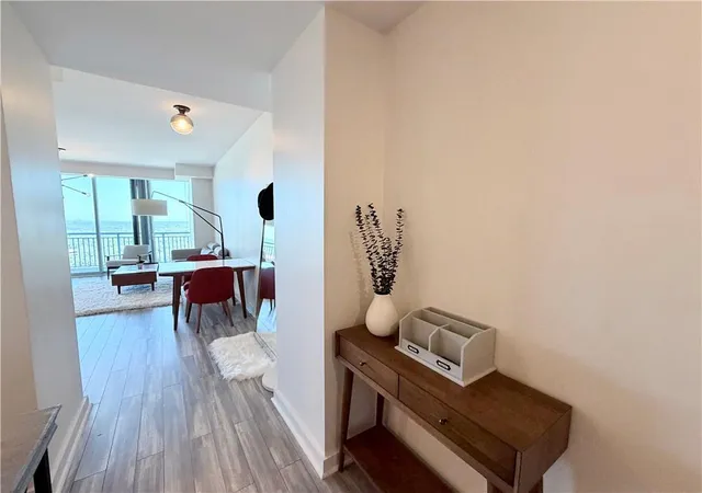 Photo 2 of Condo for sale at 3338 Peachtree Rd Ne #2502, Atlanta, GA 30326 | MLS# 7823080 | Listing updated on 2026-08-27