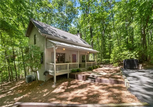 Photo 2 of Single family home for sale at 110 Sleeping Fawn Knl, Big Canoe, GA 30143 | MLS# 7827407 | Listing updated on 2026-08-27
