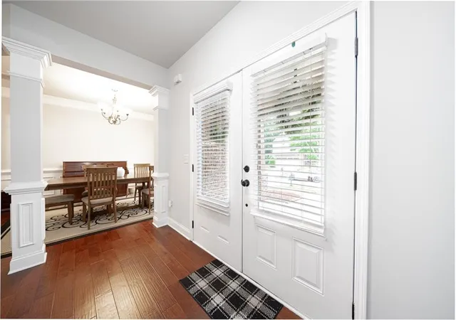 Photo 4 of Single family home for sale at 5543 Leaf Ridge Ln, Buford, GA 30518 | MLS# 7826113 | Listing updated on 2026-08-26