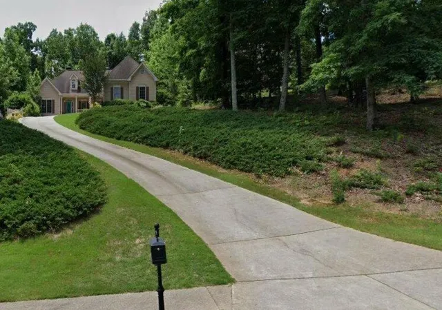 3rd image of 4459 N Gate Dr, Gainesville, GA 30506 | MLS# 7770304