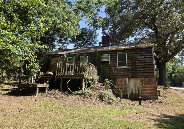 Photo 2 of Sale Pending at 1004 Astor Ave, Forest Park, GA 30297 | MLS# 7826949 | Listing updated on 2026-08-28