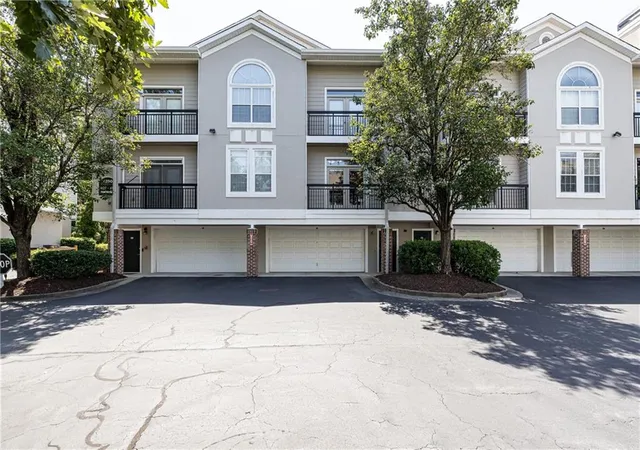 Photo 2 of Condo for sale at 4250 River Green Dr Nw #408, Atlanta, GA 30327 | MLS# 7827047 | Listing updated on 2026-08-30