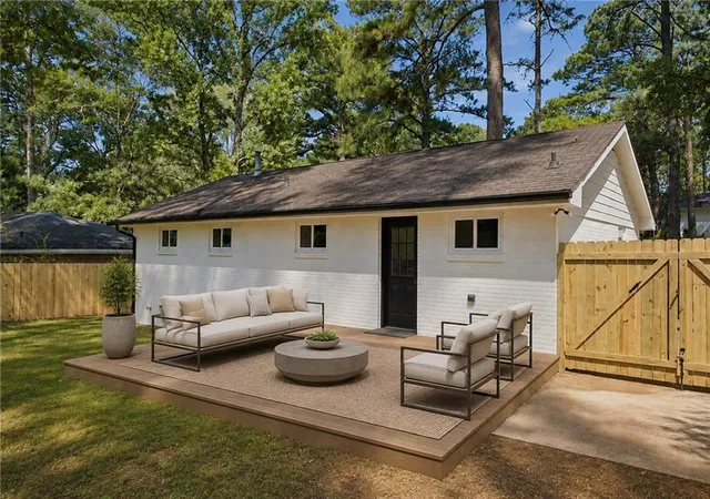 Photo 2 of Sale Pending at 1676 Hollyhock Ter, Decatur, GA 30032 | MLS# 7826290 | Listing updated on 2026-09-14