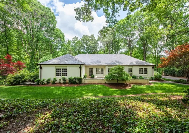 Photo 1 of Sale Pending at 4189 Harrogate Dr Nw, Atlanta, GA 30327 | MLS# 7826459 | Listing updated on 2026-09-01