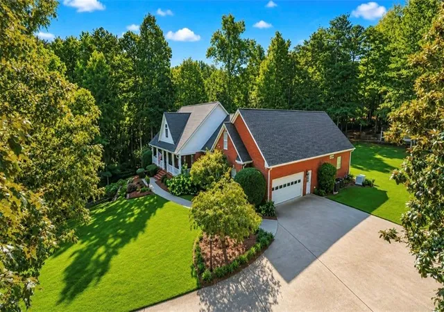 3rd image of 345 Cherokee Dr, Bremen, GA 30110 | MLS# 7824077