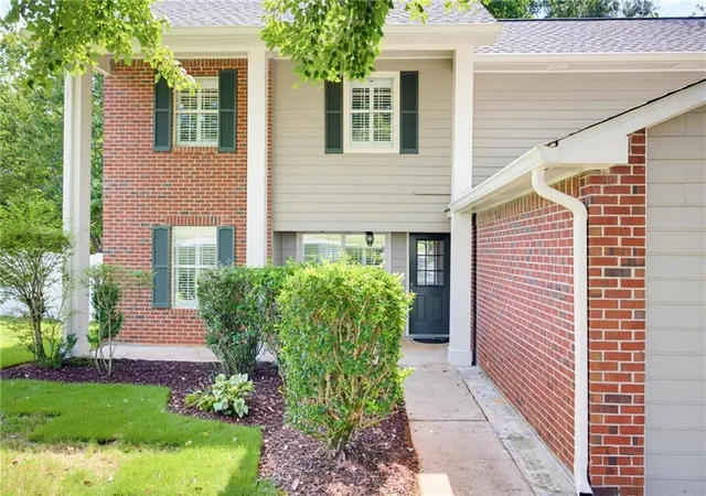 Photo 3 of Single family home for sale at 4783 Burford Ct Nw, Acworth, GA 30102 | MLS# 7826811 | Listing updated on 2026-08-31