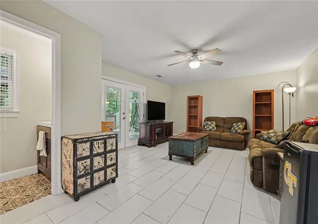 Photo 3 of Single family home for sale at 996 Miles Ct, Powder Springs, GA 30127 | MLS# 7827782 | Listing updated on 2026-09-13