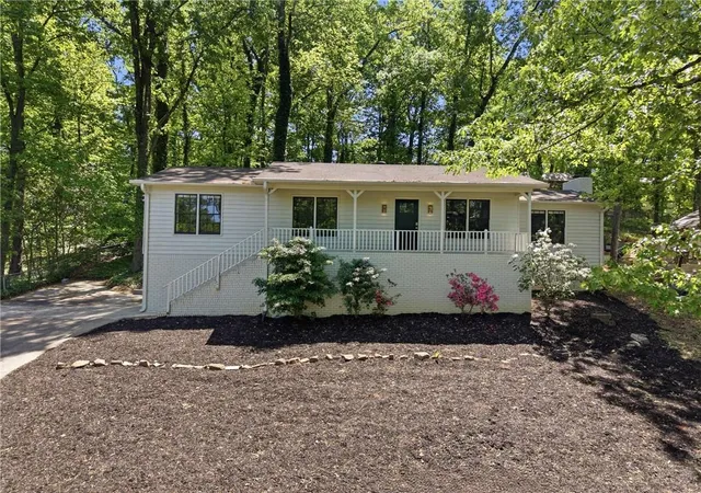 Photo 1 of Single family home for sale at 562 Hidden Hills Ct, Marietta, GA 30066 | MLS# 7827083 | Listing updated on 2026-08-26