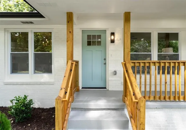 Photo 3 of Sale Pending at 88 Hollis Ter Nw, Atlanta, GA 30311 | MLS# 7822283 | Listing updated on 2026-10-12