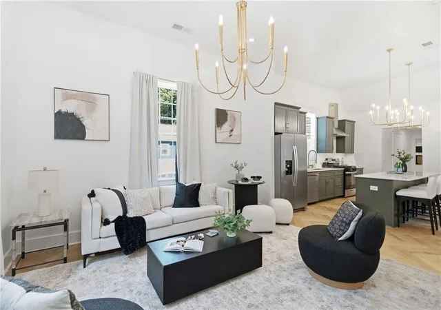 Photo 4 of Single family home for sale at 864 Kirkwood Ave Se, Atlanta, GA 30316 | MLS# 7818833 | Listing updated on 2026-09-20
