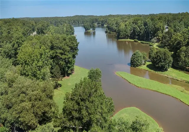 62nd image of 405 Island Cove Dr, Newnan, GA 30263 | MLS# 7809553