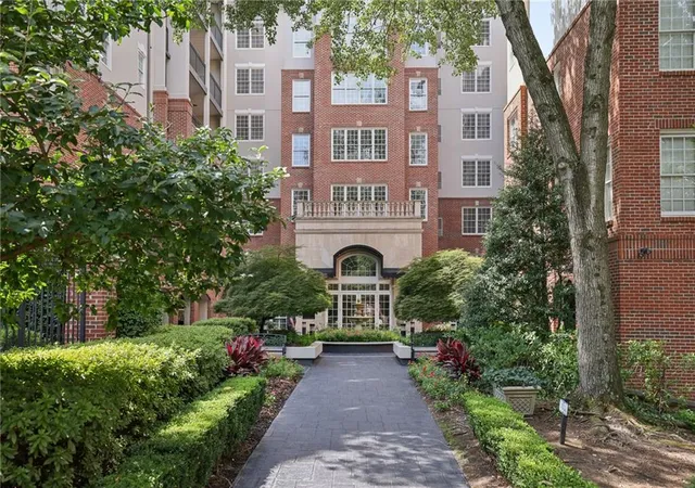 Photo 1 of Condo for sale at 50 Biscayne Dr #2104, Atlanta, GA 30309 | MLS# 7826393 | Listing updated on 2026-09-06