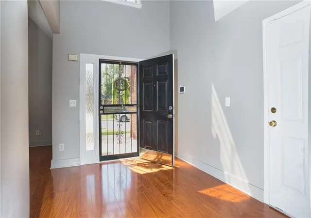 Photo 3 of Sale Pending at 612 Parkside Pl Dr, Mcdonough, GA 30253 | MLS# 7825542 | Listing updated on 2026-09-08
