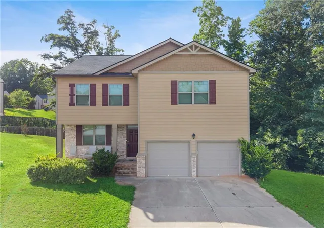 Photo 2 of Single family home for sale at 8175 Berrywood Ct, Covington, GA 30014 | MLS# 7811166 | Listing updated on 2026-08-25