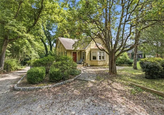 4th image of 1215 Morningside Dr, Gainesville, GA 30501 | MLS# 7827634