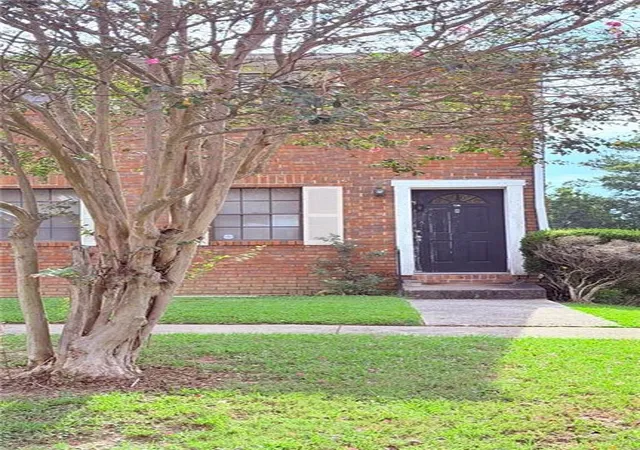 Photo 2 of Townhouse for sale at 6354 Shannon Parkway #7H, Atlanta, GA 30291 | MLS# 7827177 | Listing updated on 2026-08-26